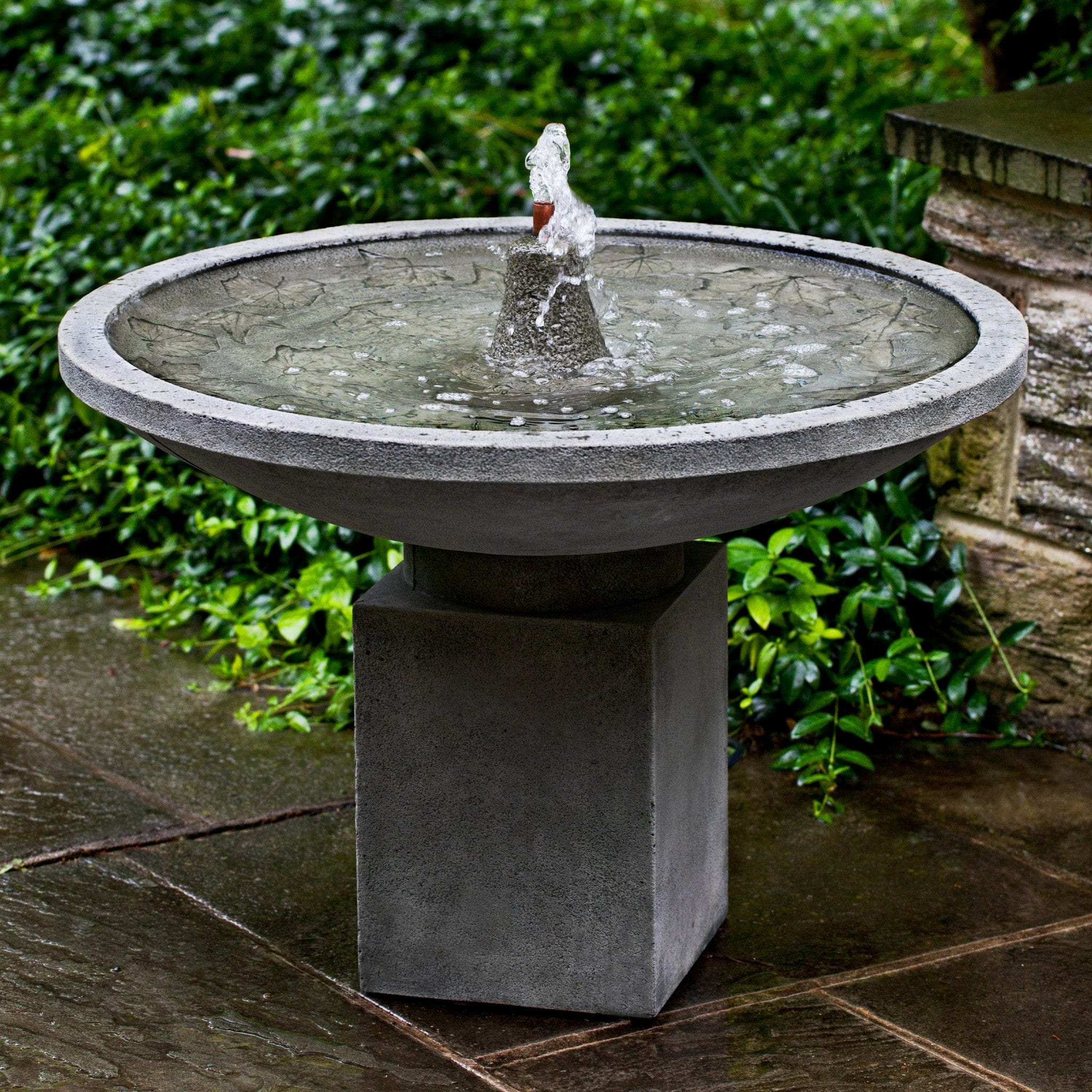 Autumn Leaves Small Water Fountain - Outdoorartpross