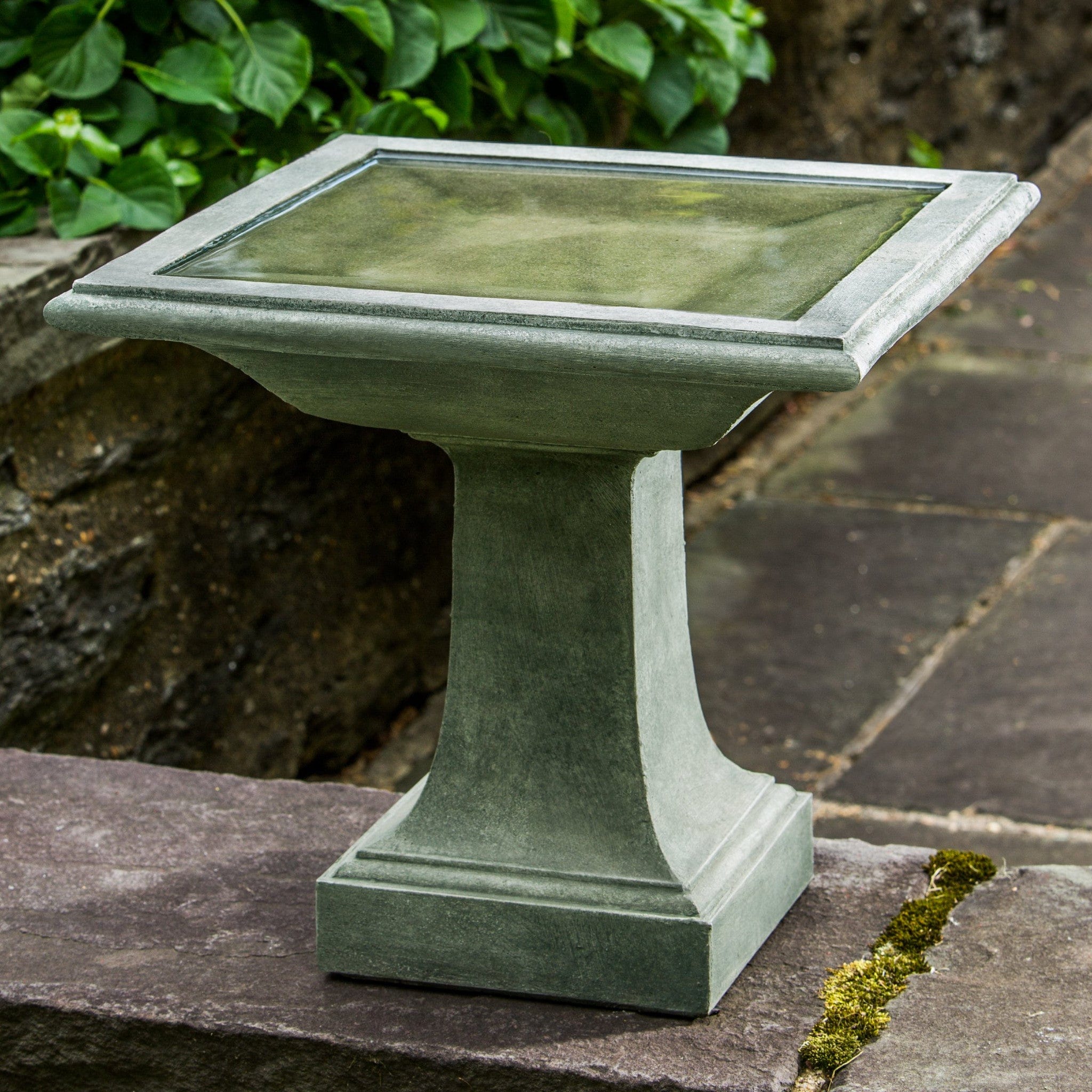 Avery Cast Stone Birdbath - Outdoorartpross