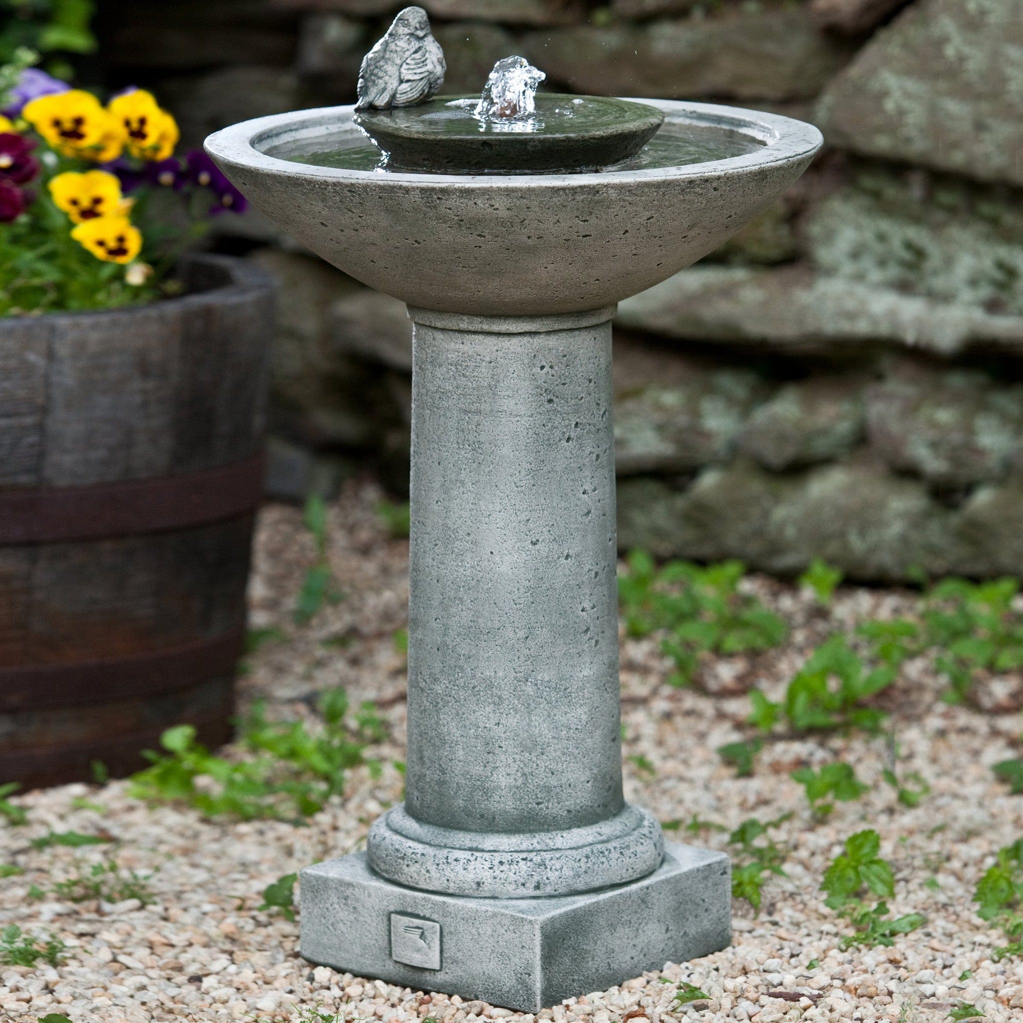 Aya Bird Water Fountain - Outdoorartpross